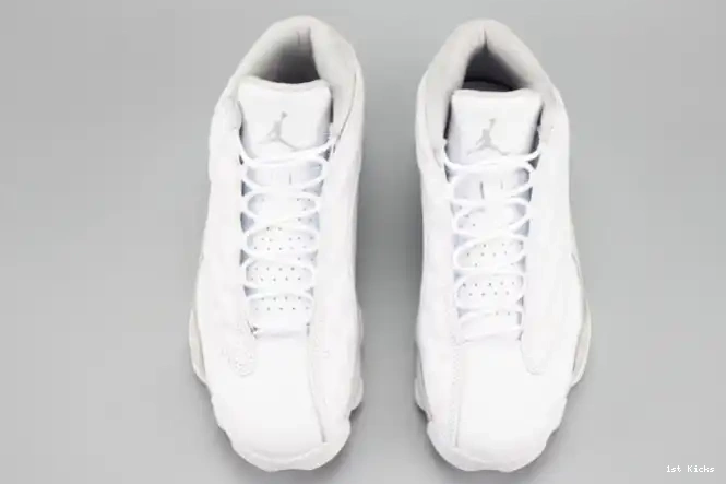 1st Kicks Shoes LowPure white 310810-100 Jordan Money mens Air 13 0510